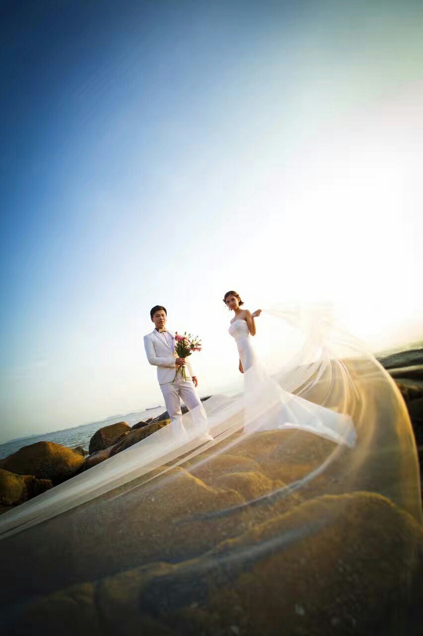 厦门婚纱定制_厦门婚纱摄影