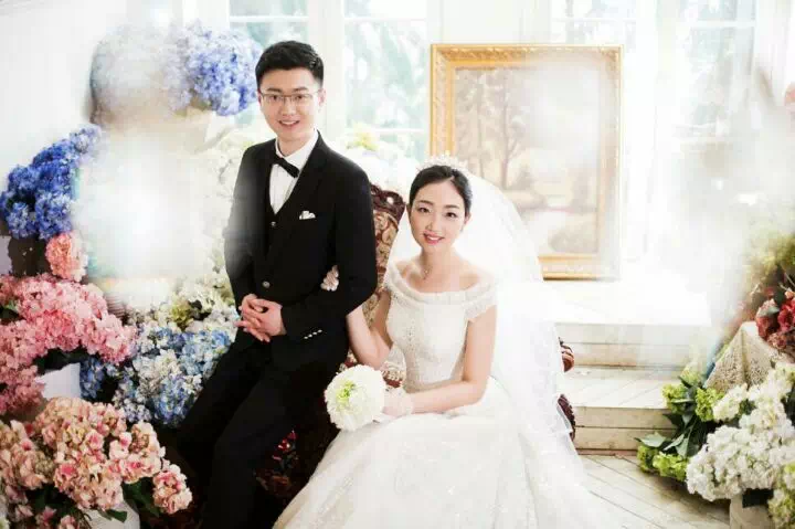 西安柠檬树婚纱摄影_西安婚纱摄影店排行榜