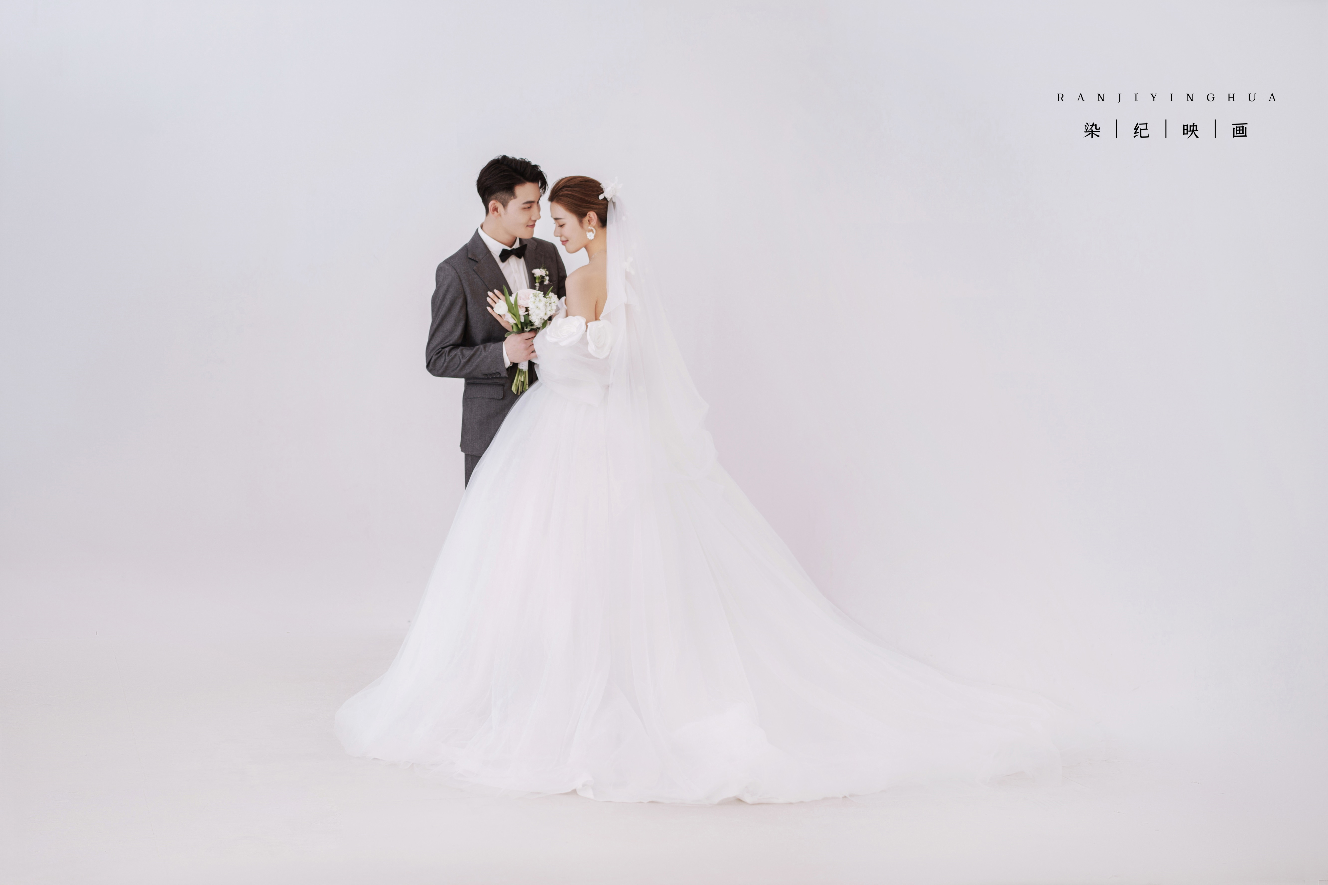 主理人成都定制（與攝影團(tuán)隊(duì)一對一定制拍攝方案）