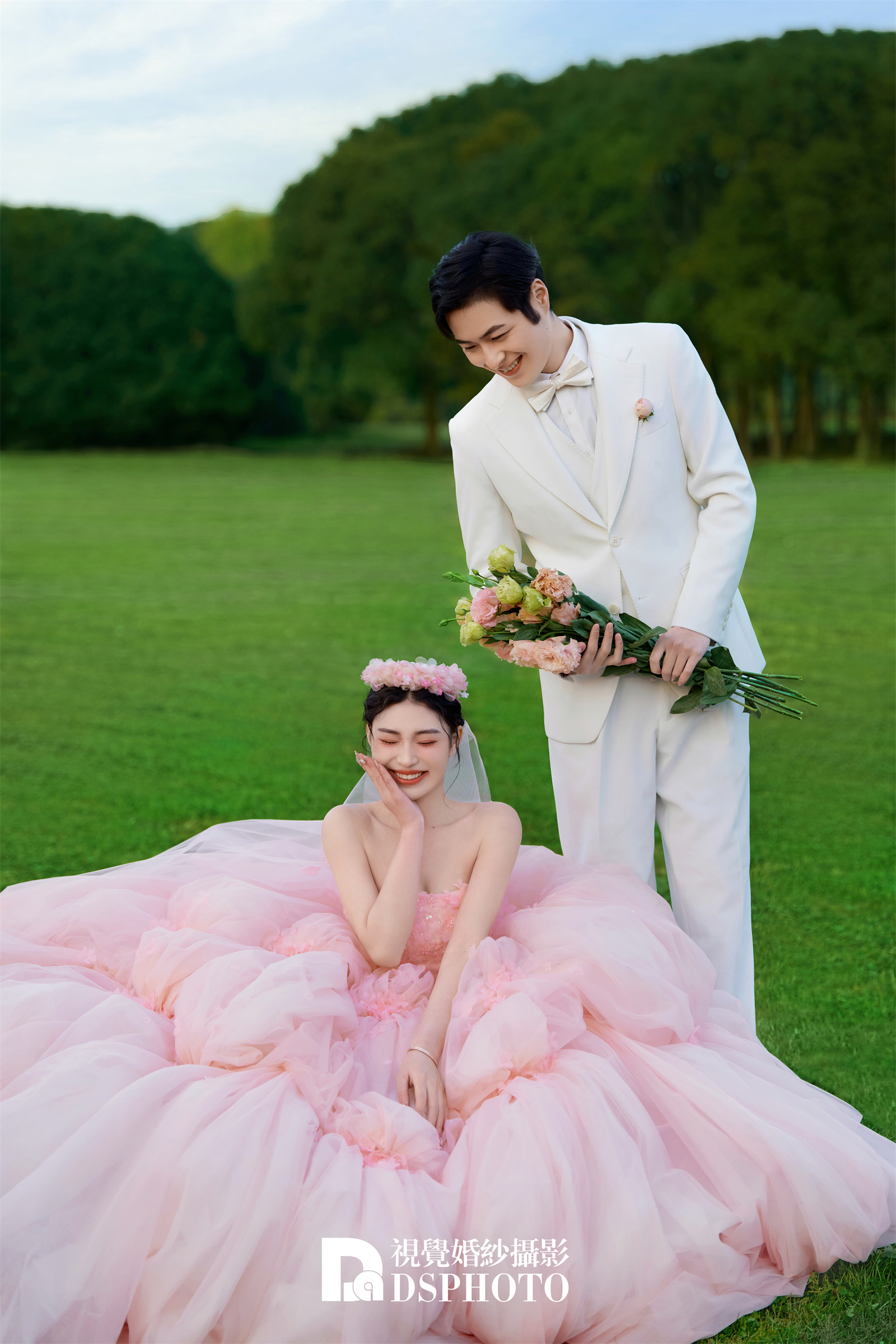 粉纱/森系草坪婚纱照