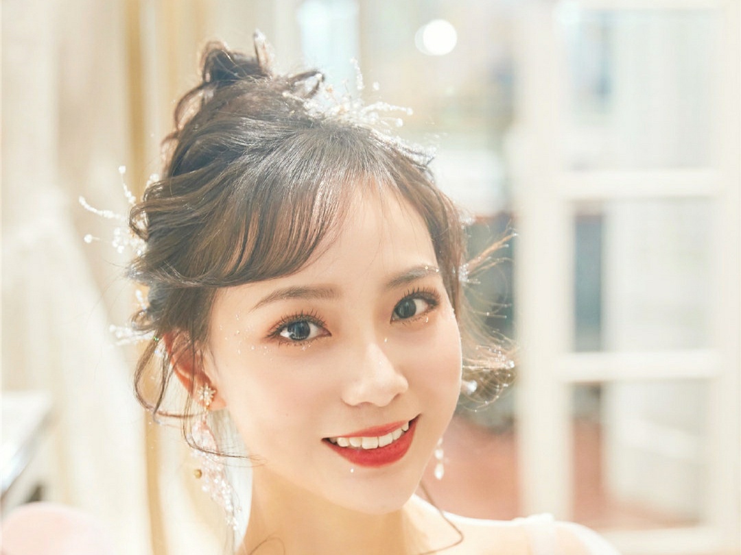 创始人全天跟妆2-6个妆面造型＋助理