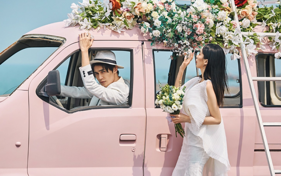 2499元拍摄大连浪漫海景婚纱游艇花海