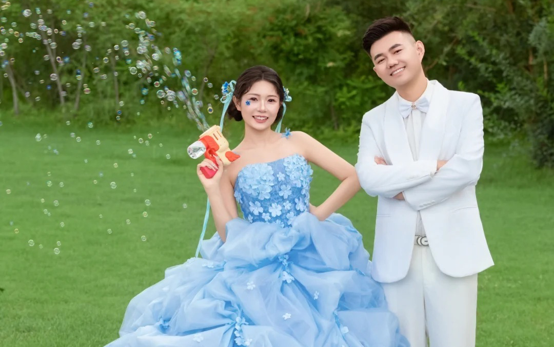 草坪系列客片欣赏！石家庄婚纱照推荐商家