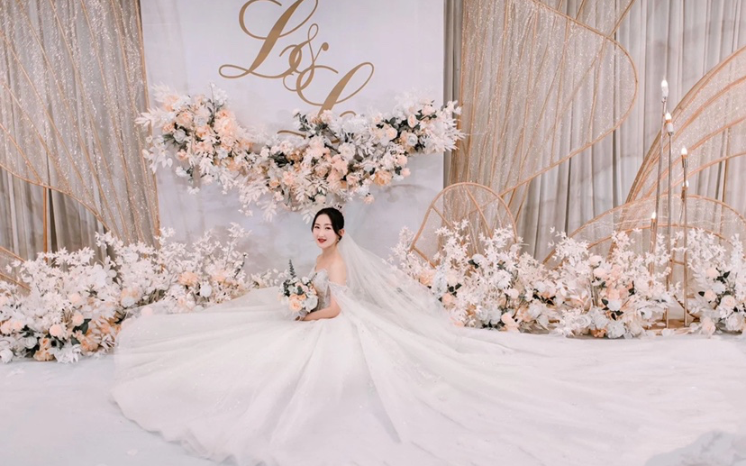 香槟色小预算唯美浪漫婚礼