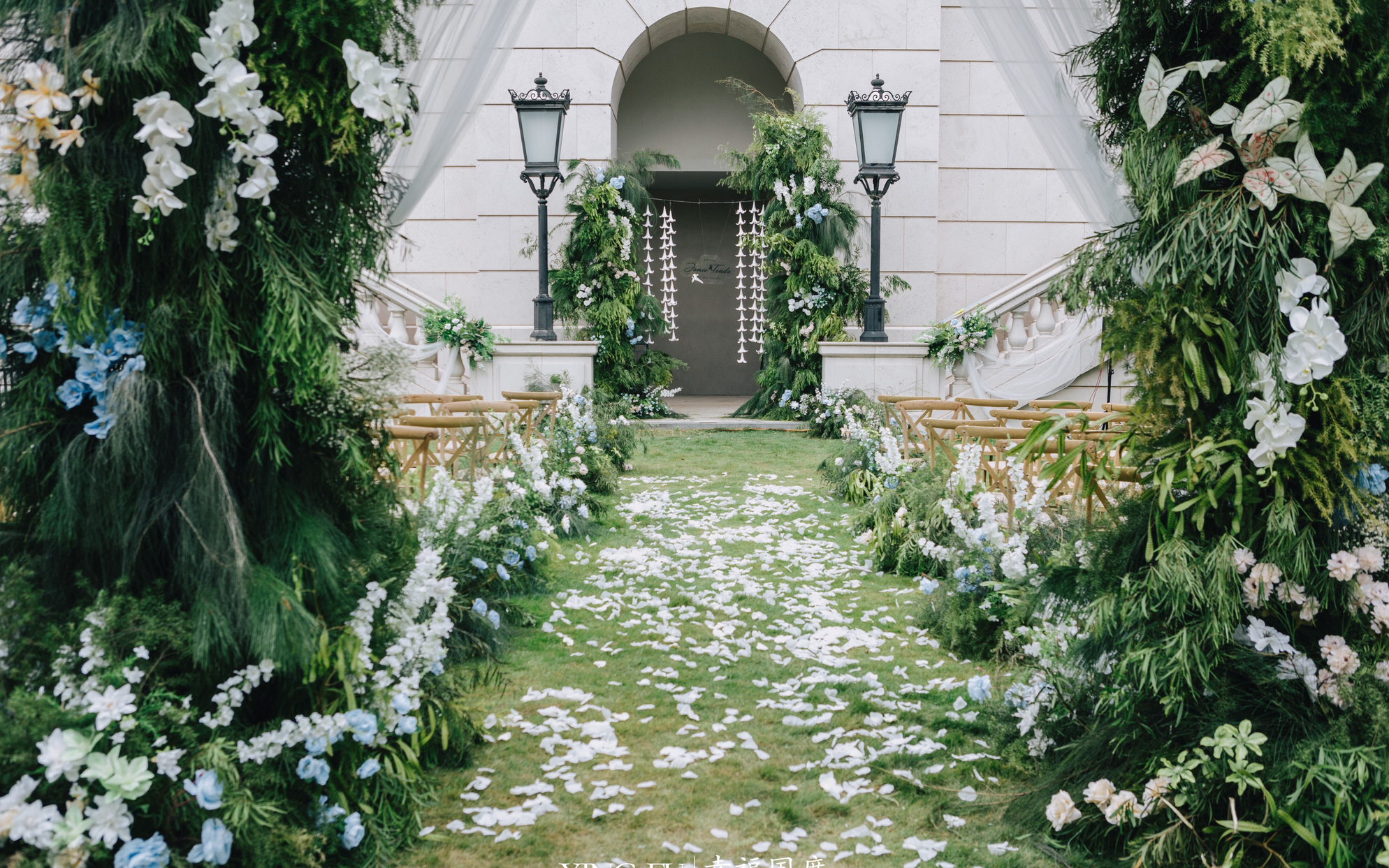 戶外草坪婚禮〈幸福國度婚禮〉