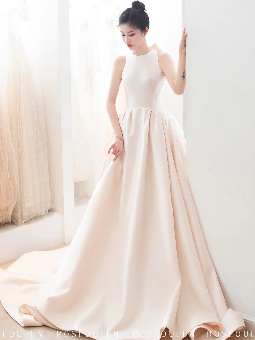 Queen Maw Lee 蝴蝶結(jié)少女綢緞紗