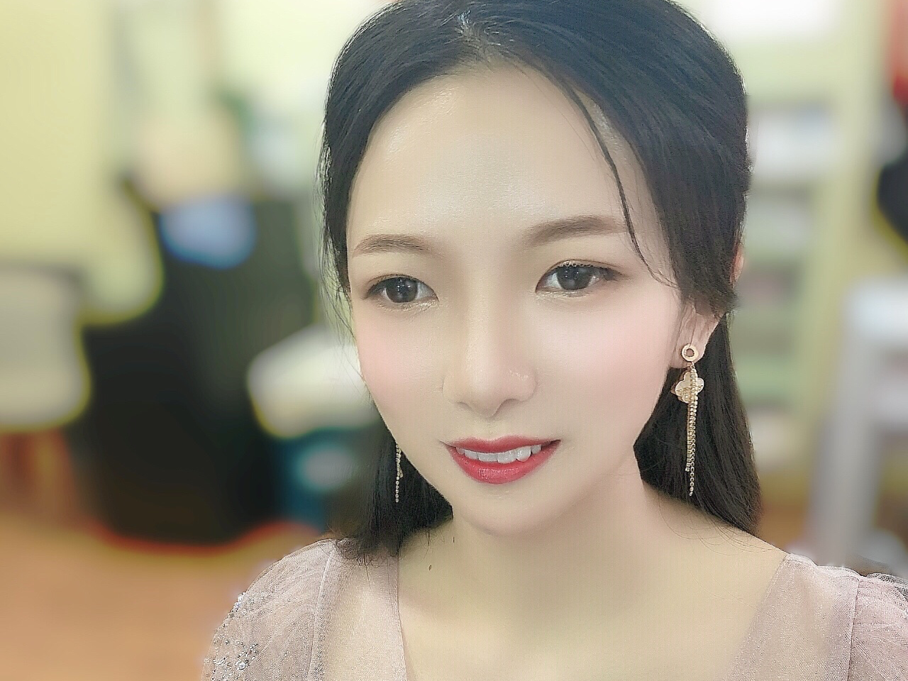 福清龙田女皇婚纱店订婚妆