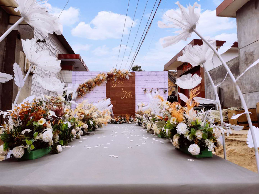 乌托邦中国团队的婚礼主持人