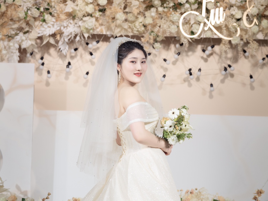 繁花入夢 小眾簡約香檳色婚禮