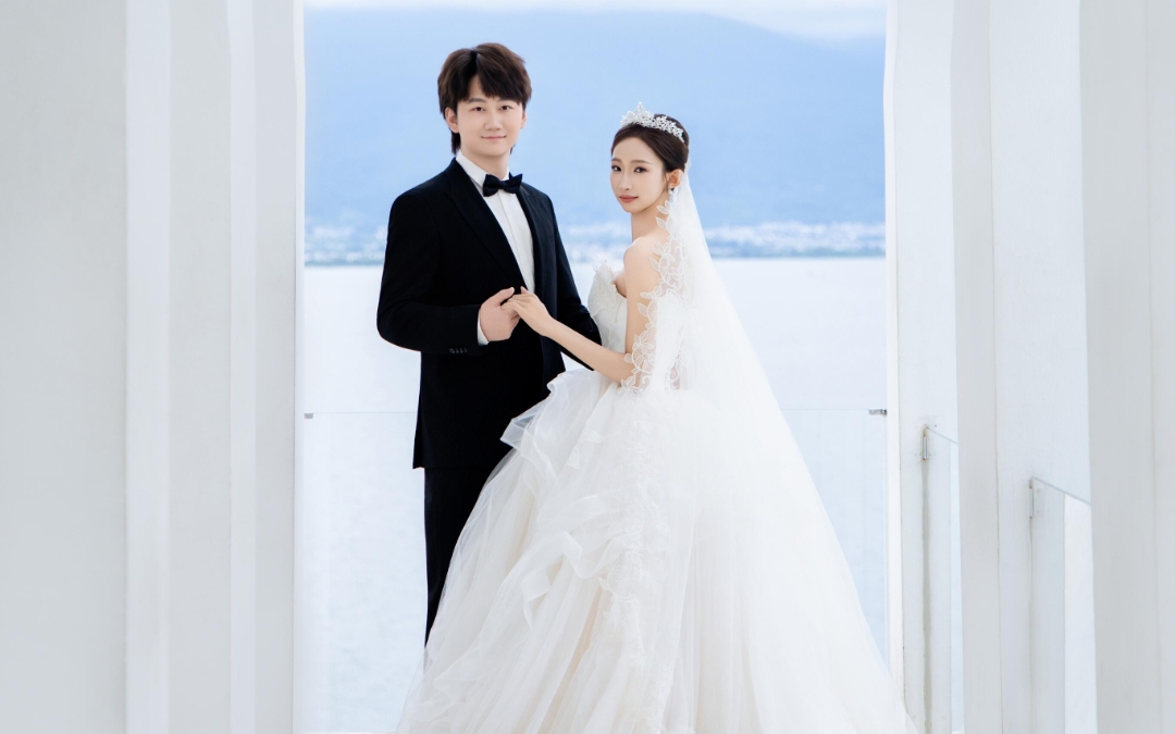 ✨ 唯美婚纱照，定格浪漫瞬间！