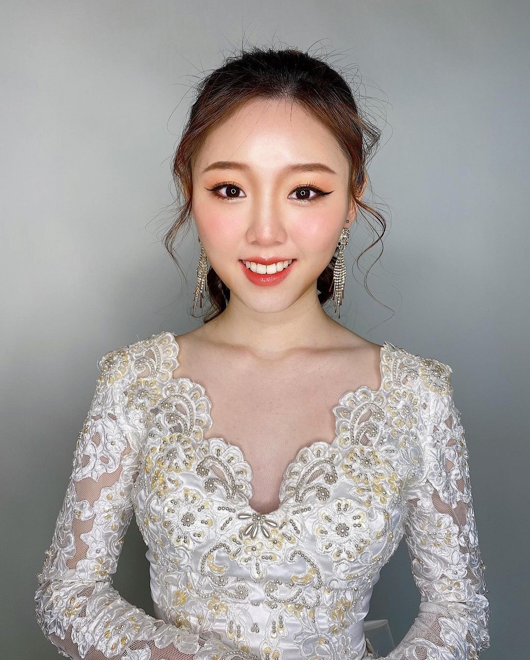 刚试完妆，这家淄博婚纱礼服馆不错。