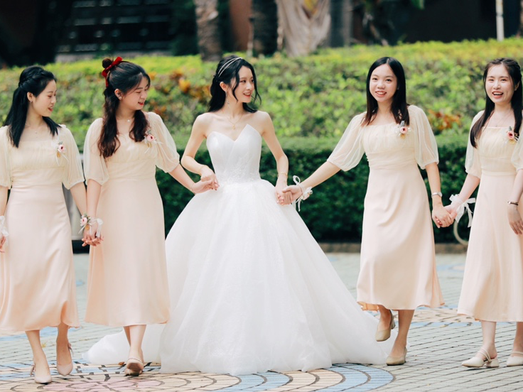 婚宴精致半天跟妆（四小时跟妆）