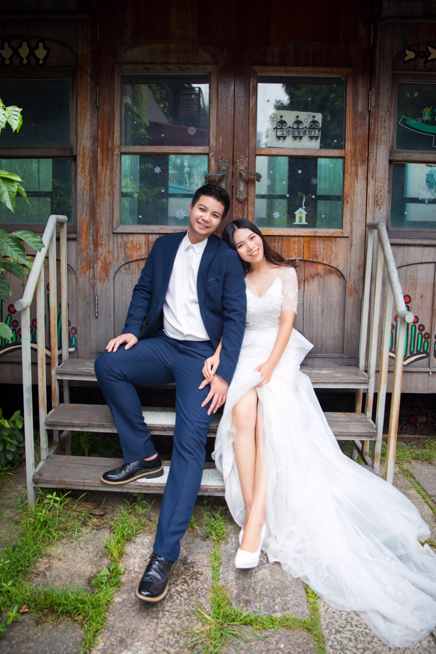 完美嫁衣婚纱摄影官网_红色嫁衣古风婚纱图片(3)