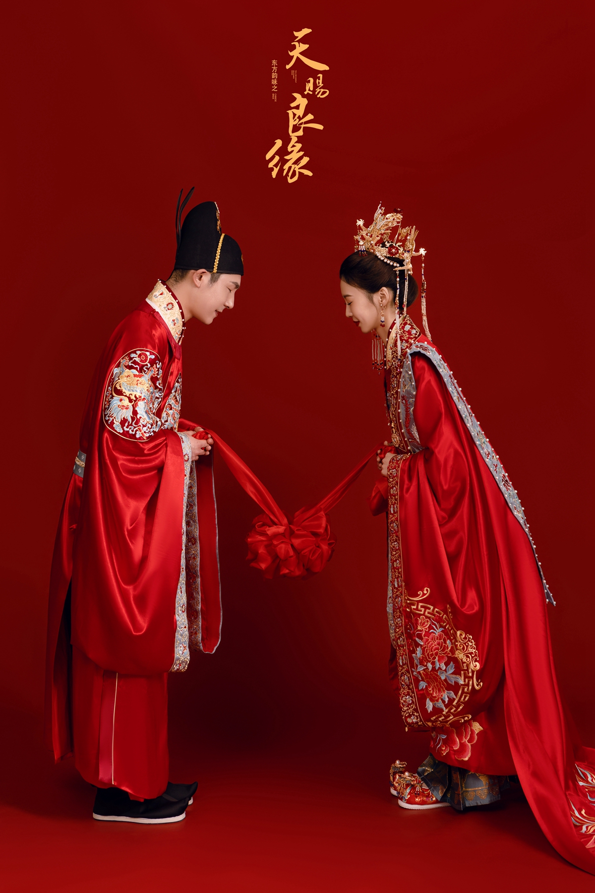 【婚纱照纯拍套餐】2套内景无产品—超低价