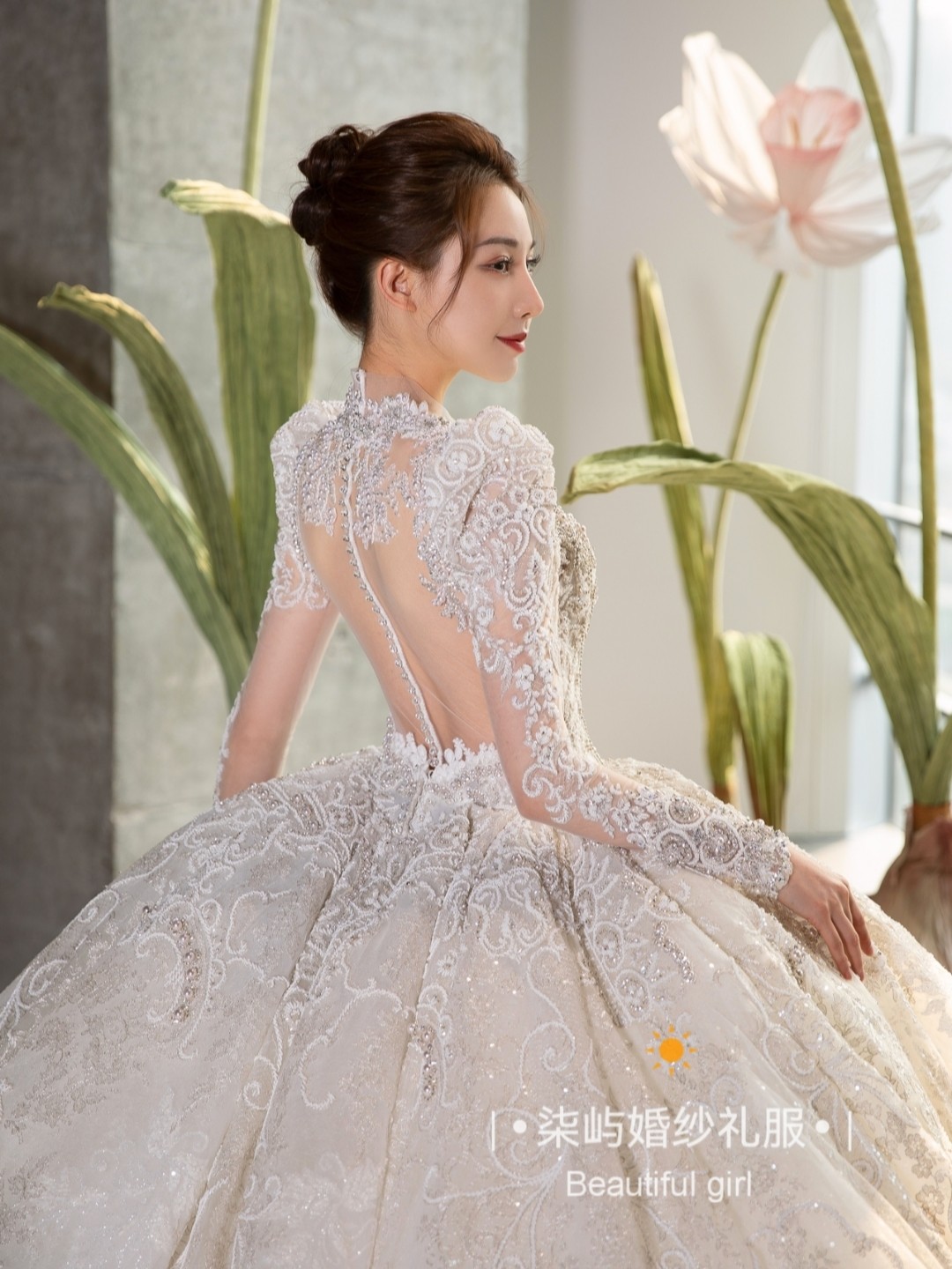 店内婚纱任意选+秀禾+敬酒服+全程跟妆