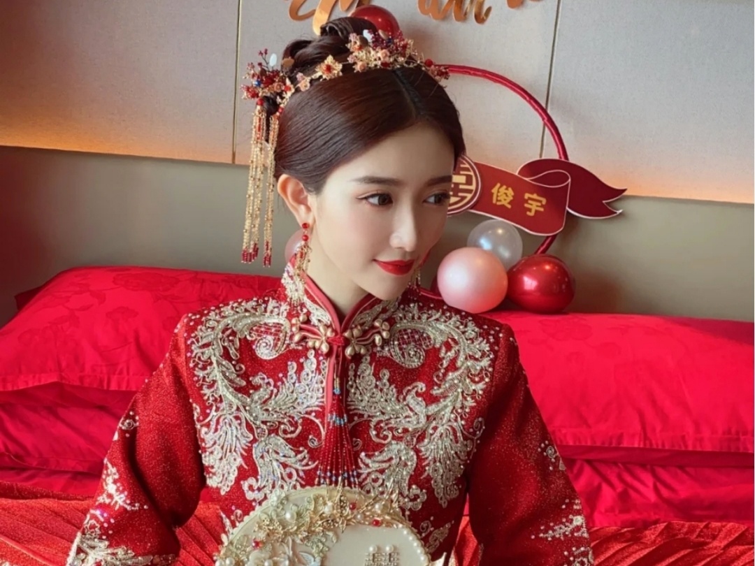 私人订制全程跟妆清透妆面