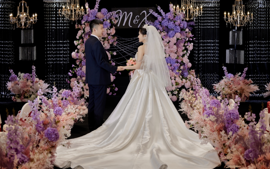 高级感拉满的韩式水晶粉紫色婚礼
