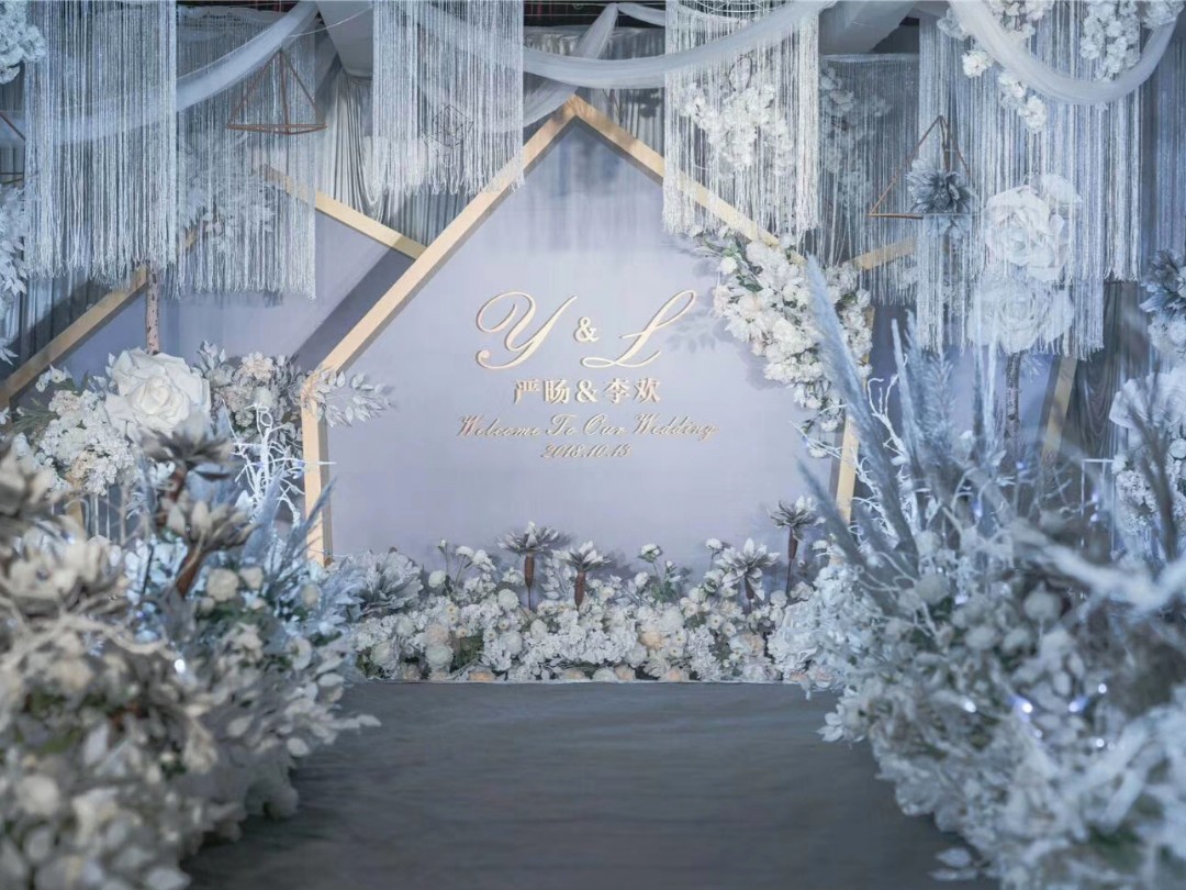 人气爆品精致梦幻小预算含四大金刚