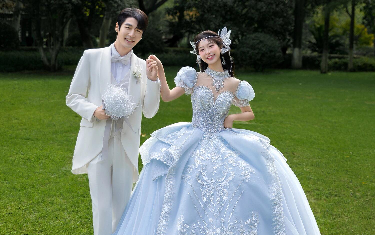 草坪森系婚纱照，不一样的甜美公主风💙