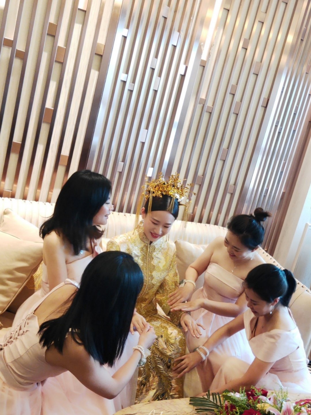 【漾】婚纱拖尾   秀禾  敬酒服   跟妆