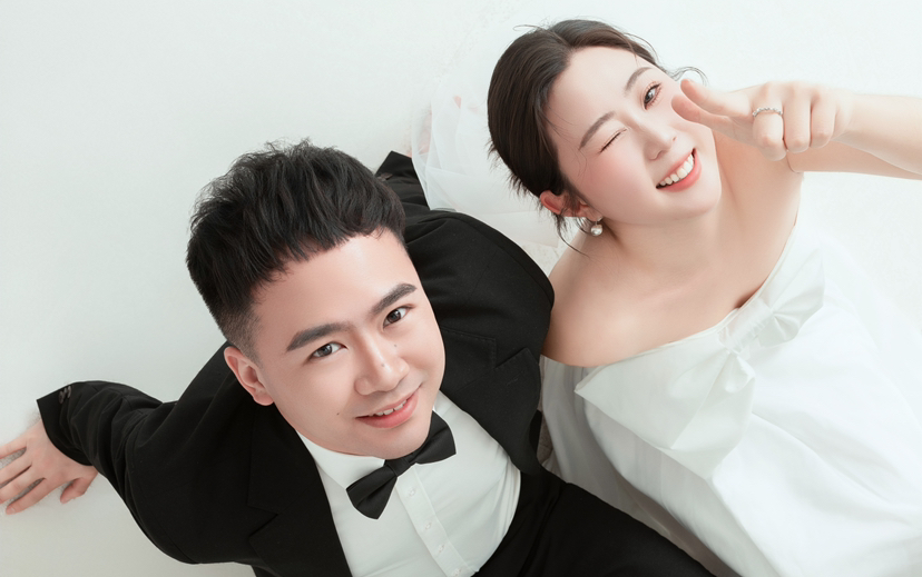 踮踮脚、弯弯腰、刚刚好、室内超甜少女风