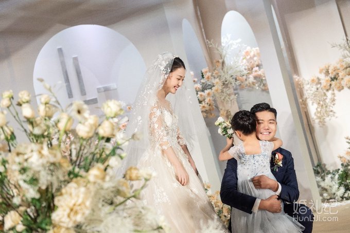 小预算搞定香槟色婚礼，这些流程一个都不能少