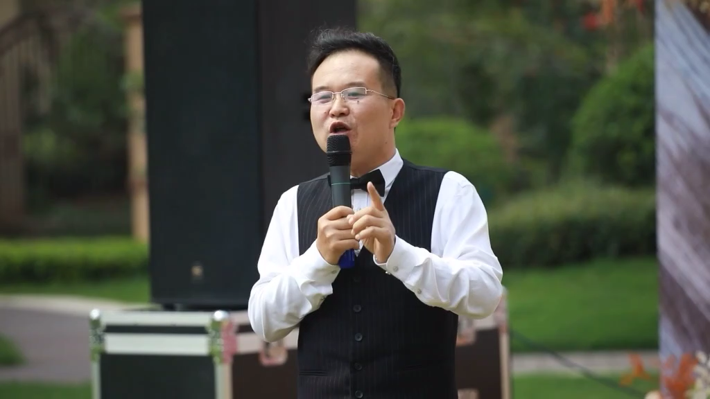 沉稳大气+专属开场+资深DJ