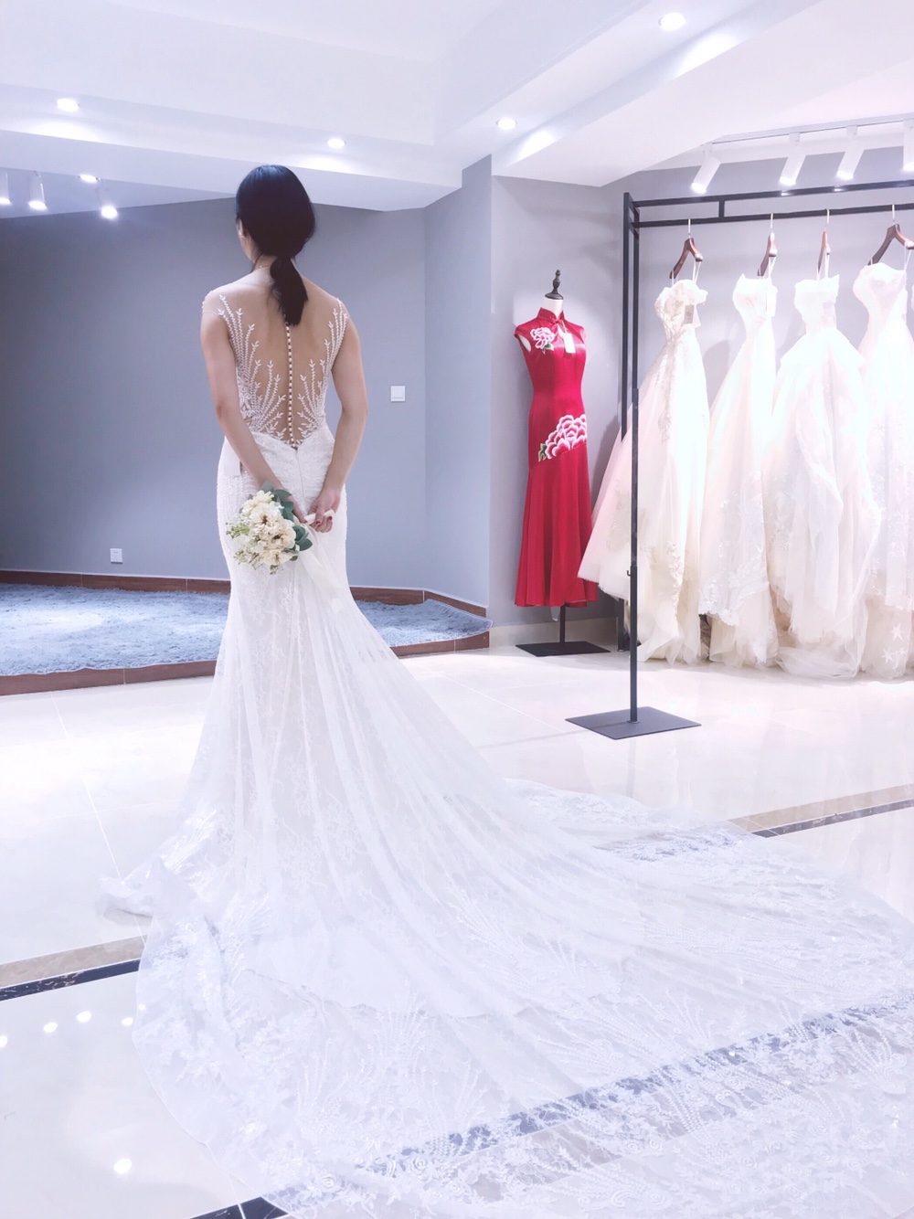Dear婚纱礼服馆
