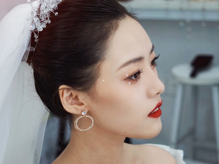 【seeu纱屿新娘】总监档跟妆三套造型户外婚礼含