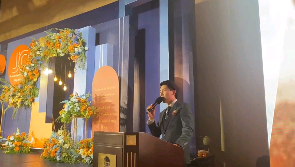 开场试音温暖的小诗