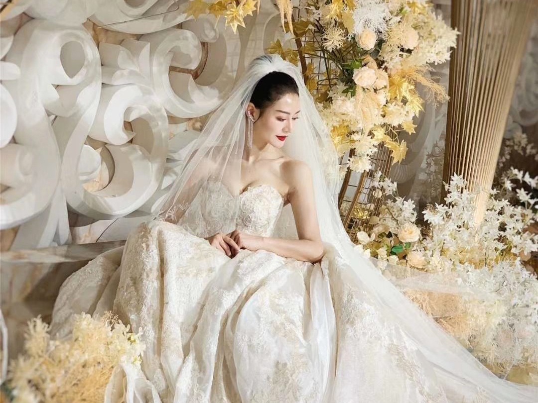 【每日推荐】总监级化妆师全程一对一服务