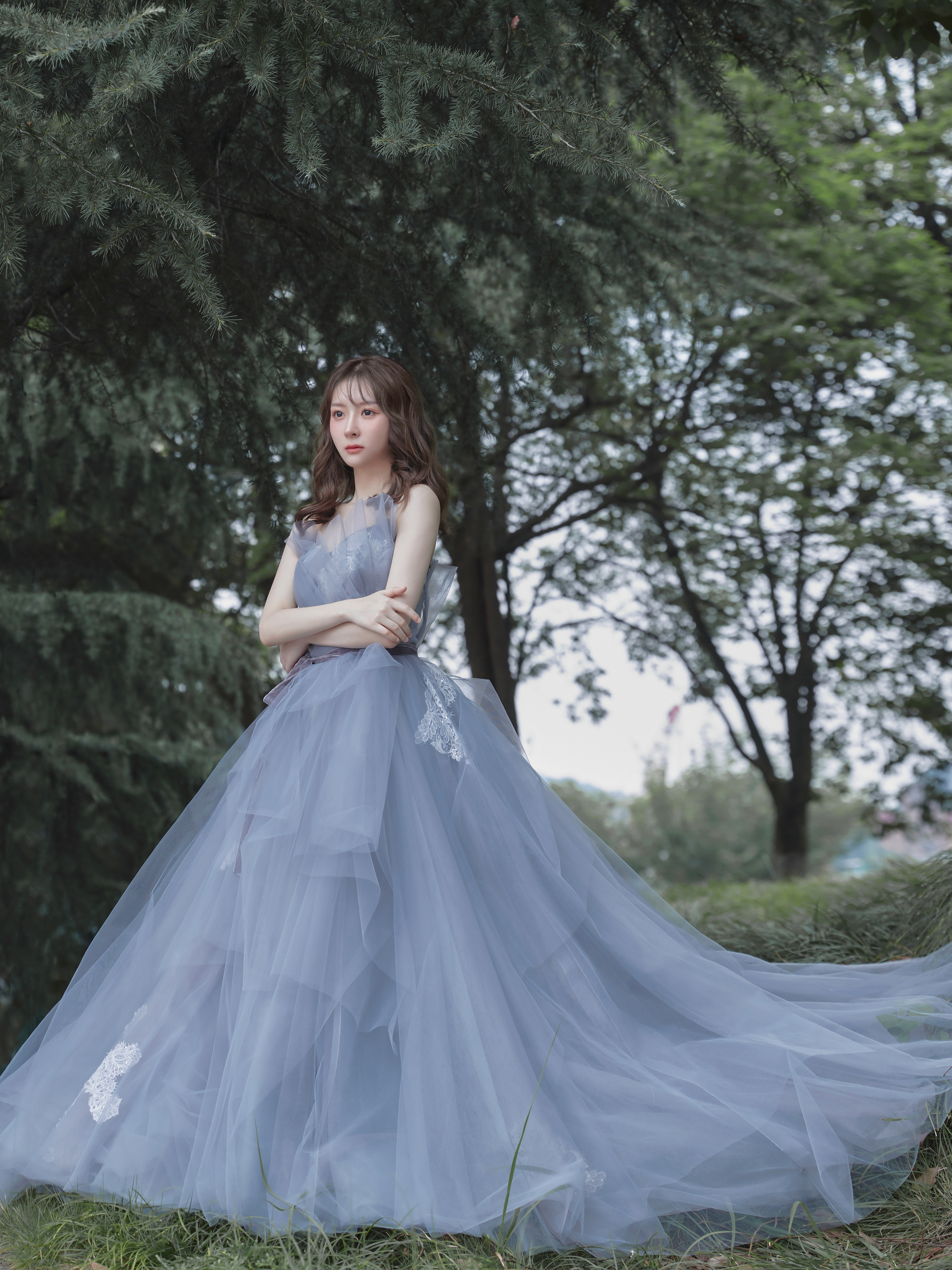 雾蓝拖尾公主出门纱