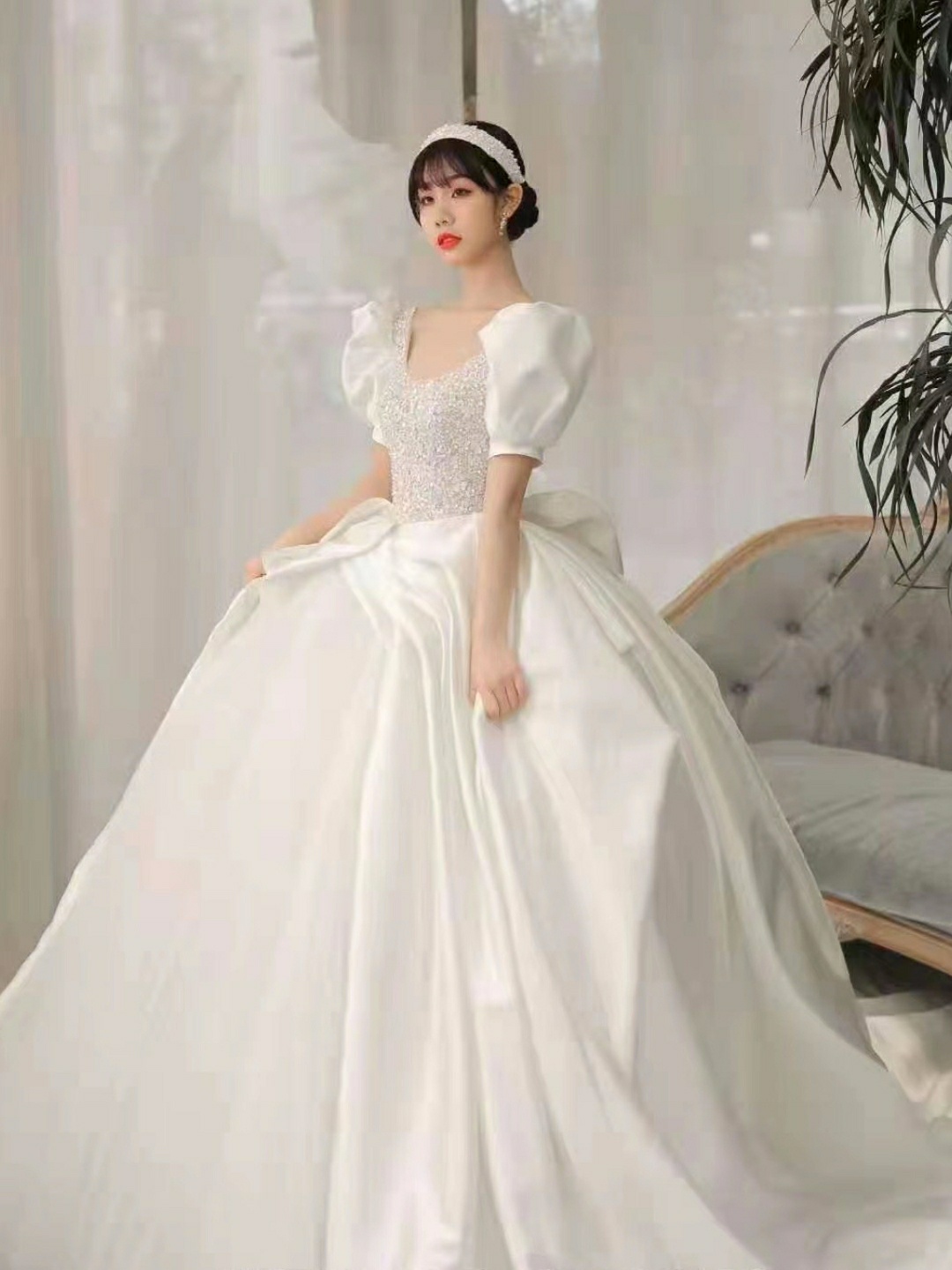 【超值輕奢套餐】3件套租賃+免租四件伴娘服