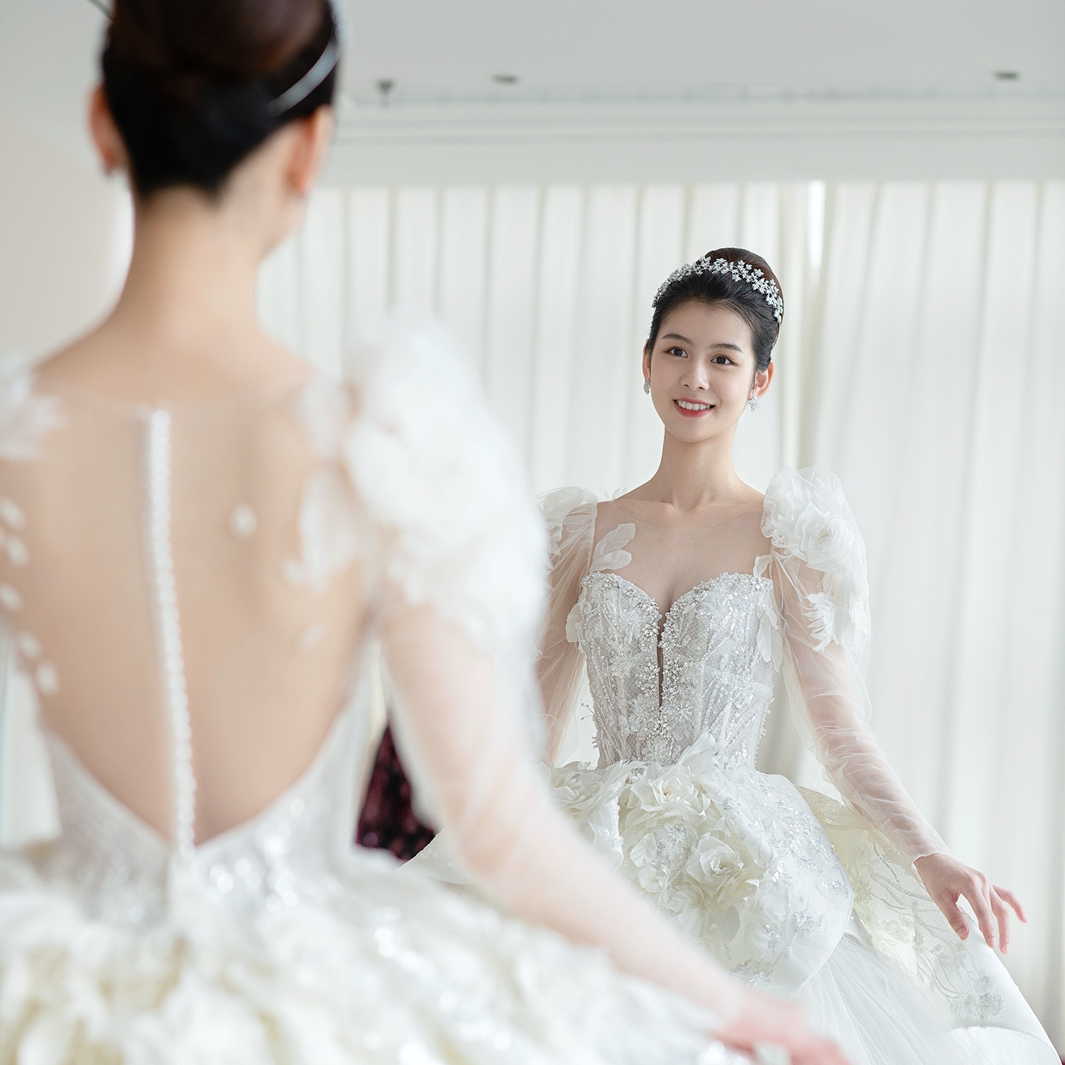 #哇塞～好有少女感和女王感兼具的感脚哦#