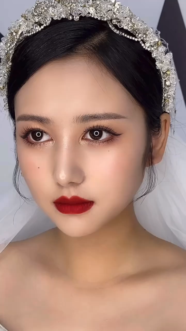 【灵动造型】全天跟妆 资深化妆师