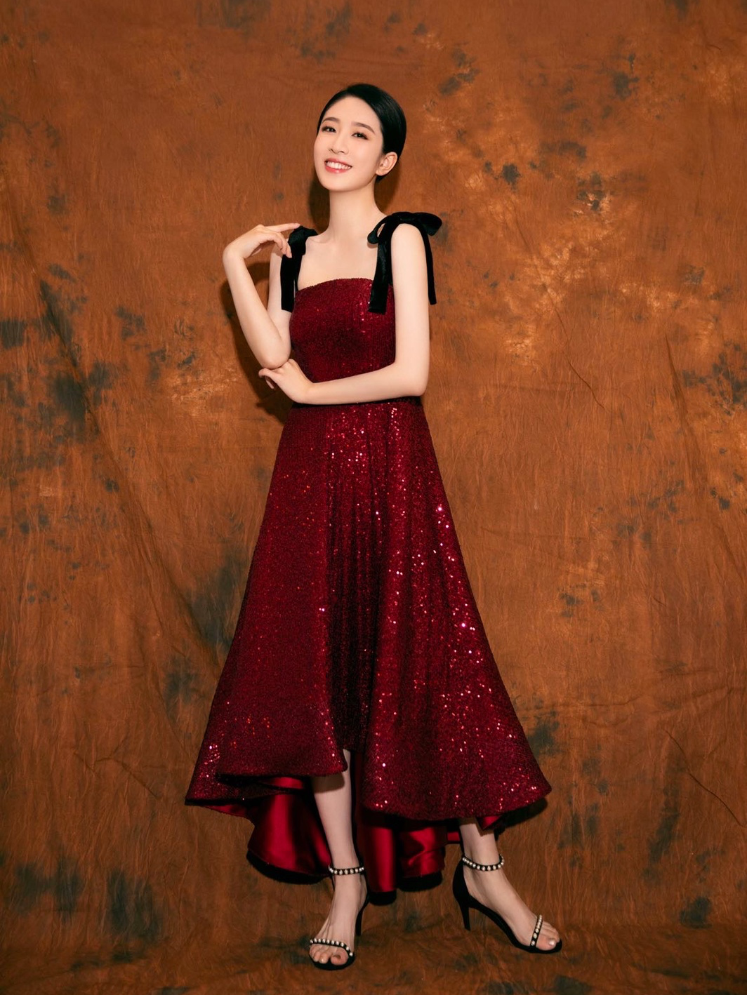 NOVIA BRIDAL超值高定礼服包含到店妆造