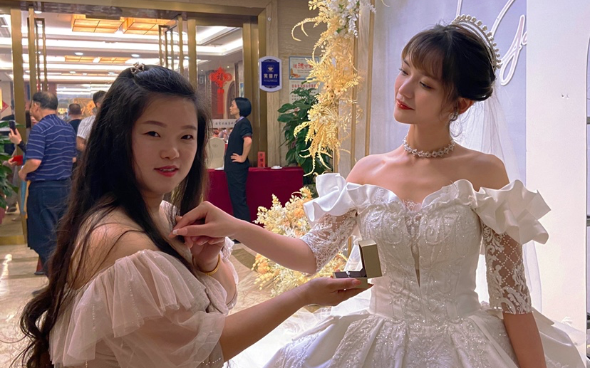高贵大小姐造型 婚礼现场图