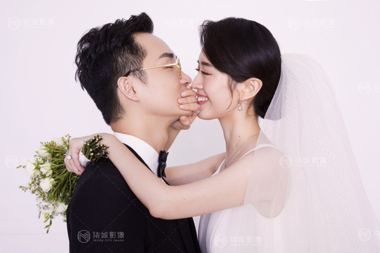 婚纱照评价怎么写_婚纱照风格(2)