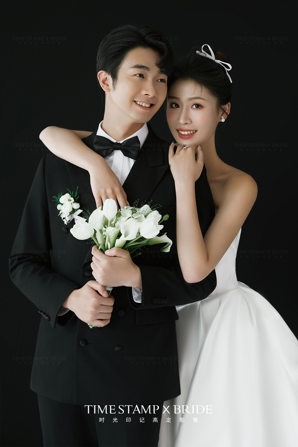 00后超爱的韩系黑色婚纱照，巨甜巨高级！