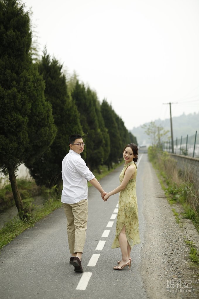 【攻略】8K搞定高级胶片风婚照，还没精修的原片都可以那么美！