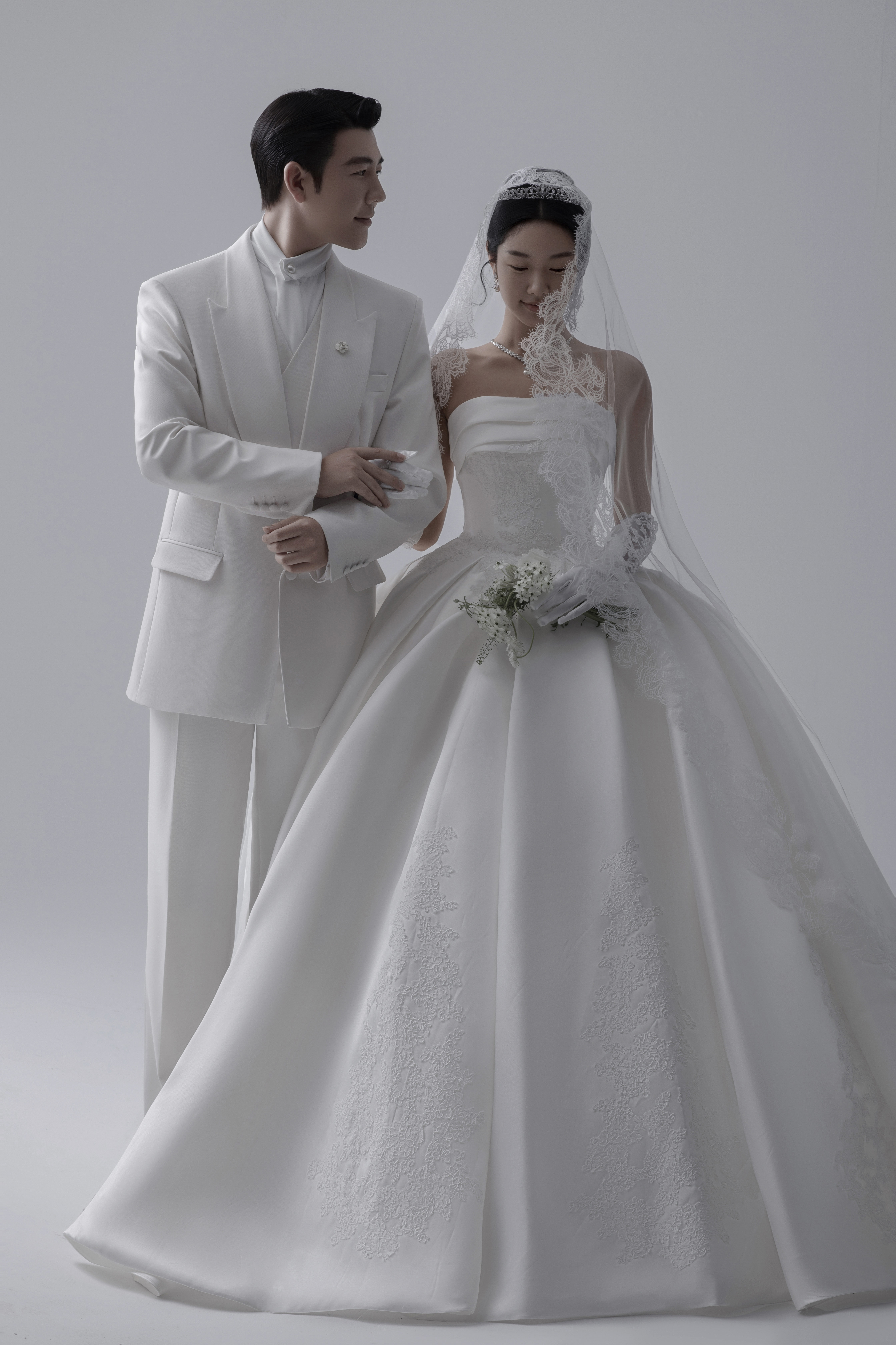 【店長推薦】婚紗照套餐+雙內(nèi)雙外+全程一對一服務(wù)