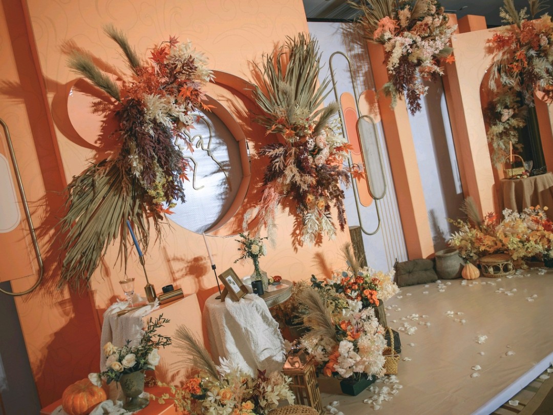 【夏季特惠】婚礼策划+四大金刚+婚纱礼服