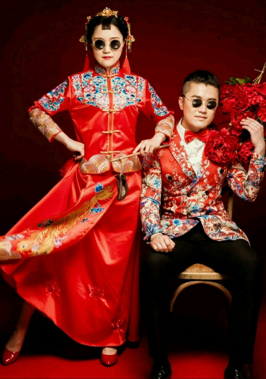 婚纱保留金_婚纱情侣头像