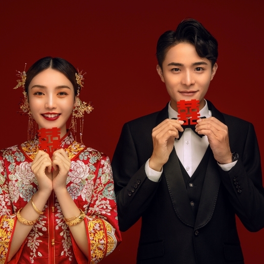 【好评如潮】龙摄影经典套系 5服5造