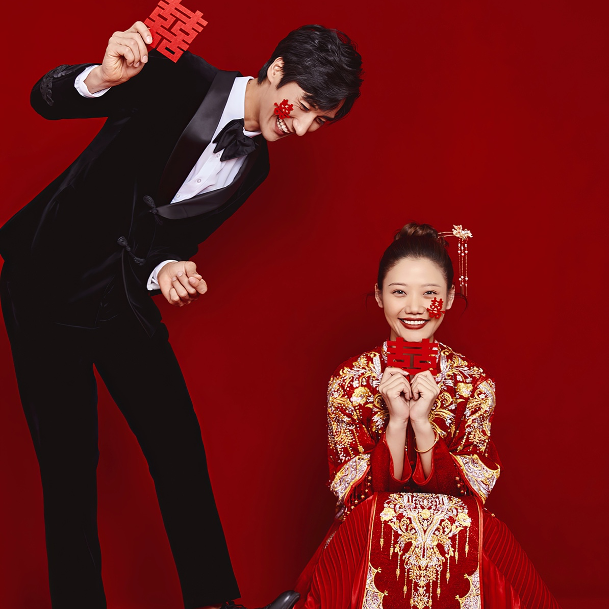 國風(fēng)+紅色浪漫經(jīng)典系列+精修+5套服裝+底片全送