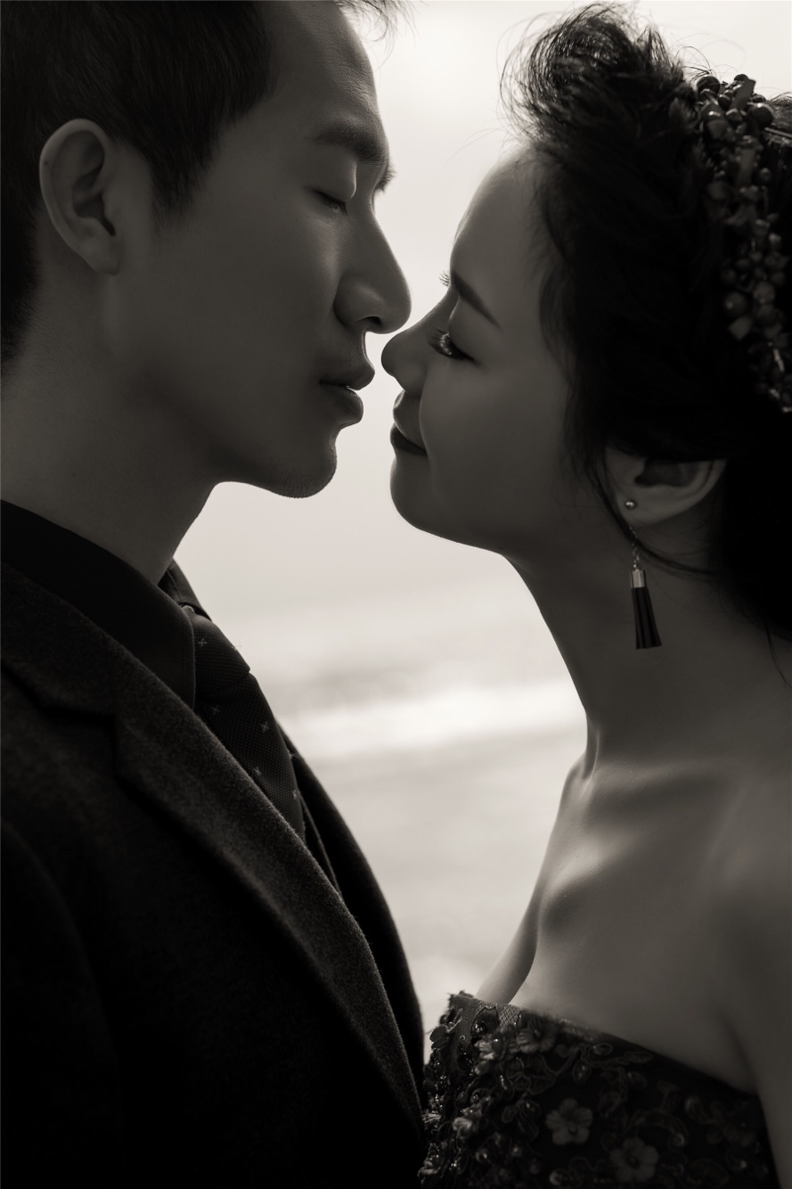 曼迪婚纱_海豹突击队曼迪