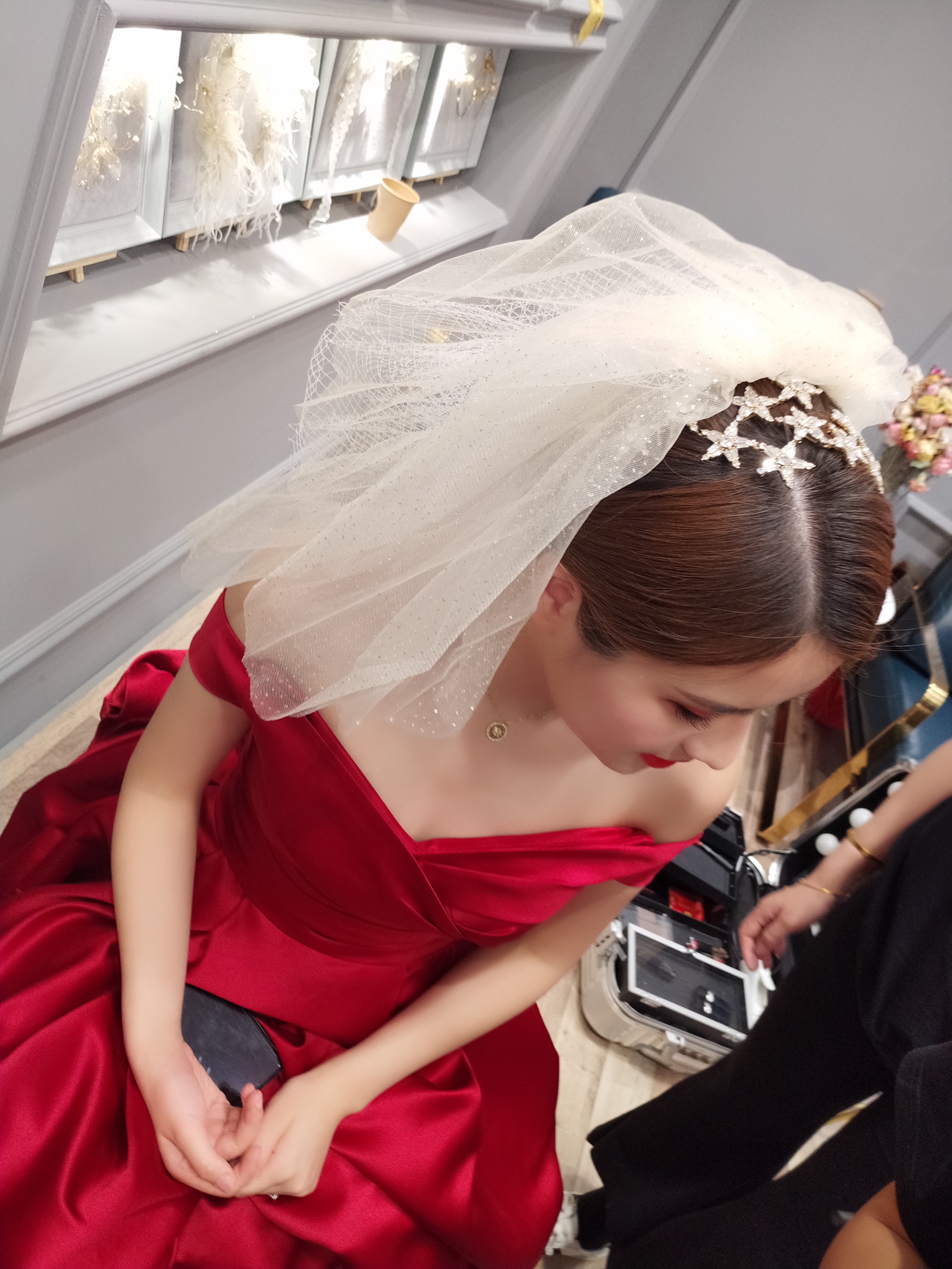 💓备婚日常之试妆 超美超闪婚纱造型[两眼放光][两眼放光]