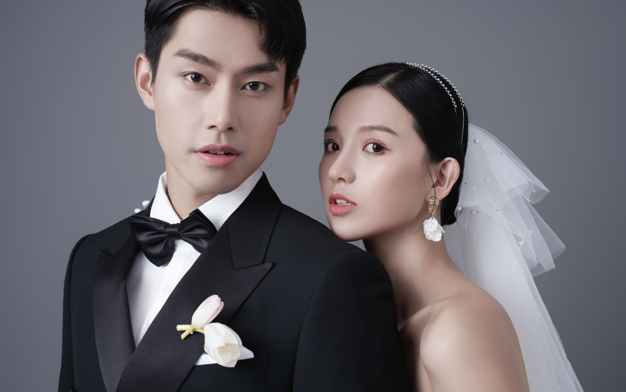 【纯拍系列】情绪胶片婚纱照-定制拍摄