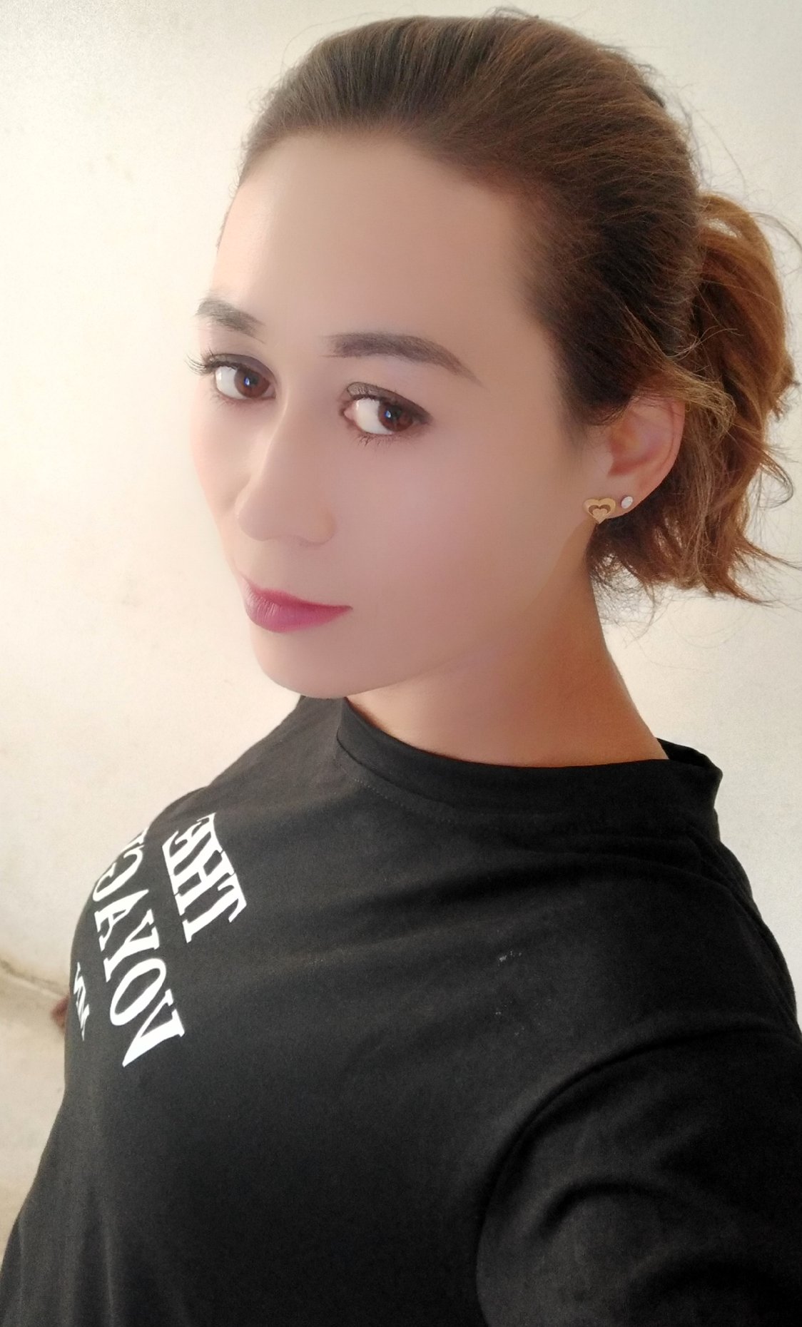 145斤大码新娘选纱攻略，上身秒藏20斤肉肉~