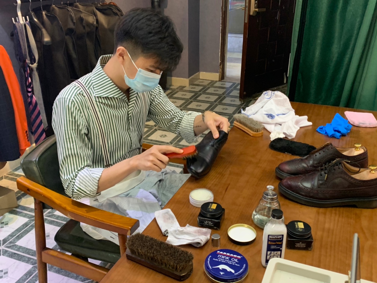 鲜衣怒马西装定制